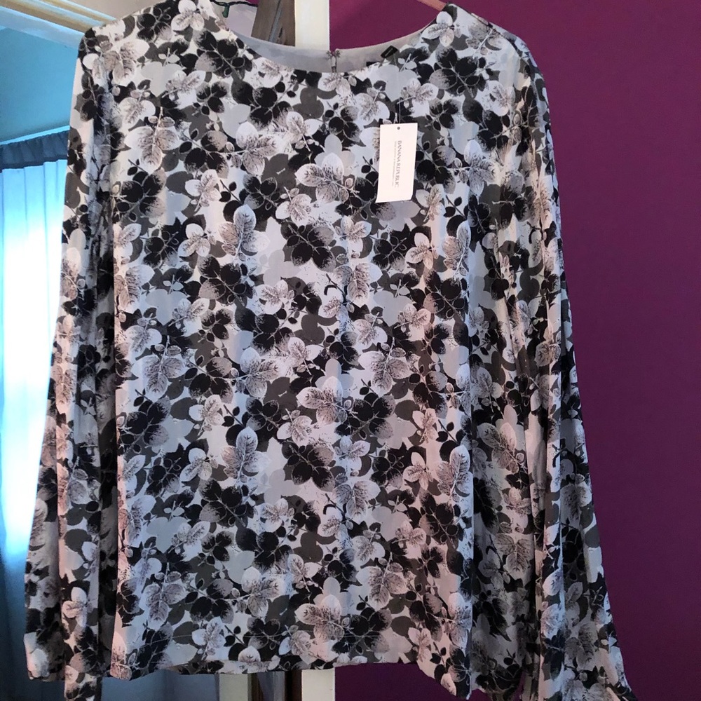 Banana Republic blouse